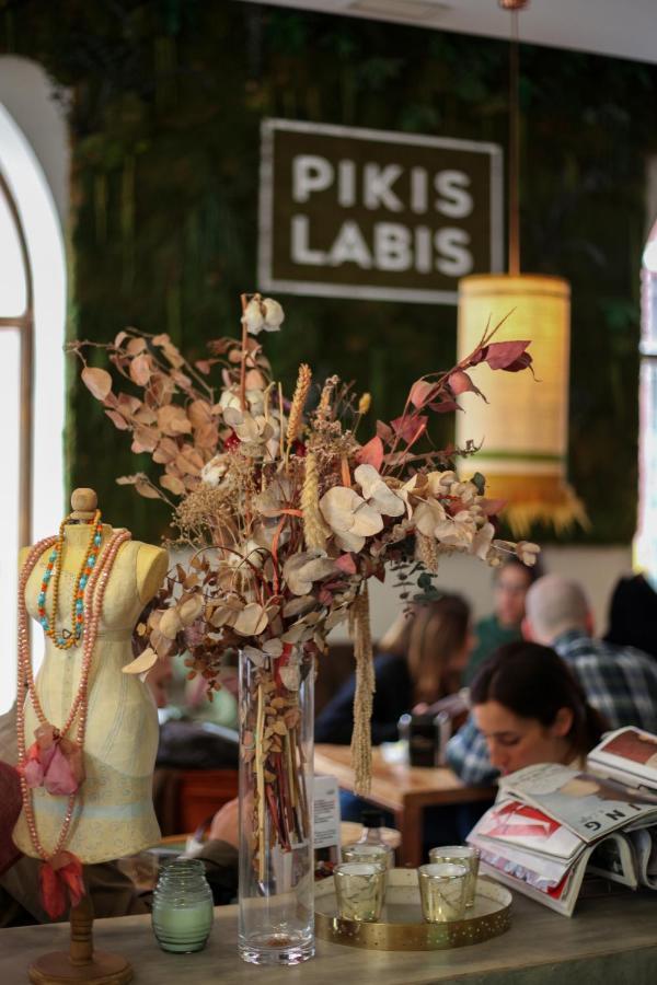 Pikis Center Sevilla Exterior photo